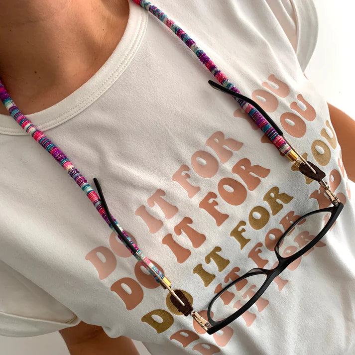 CUELGA GAFAS ÉTNICO DULCE