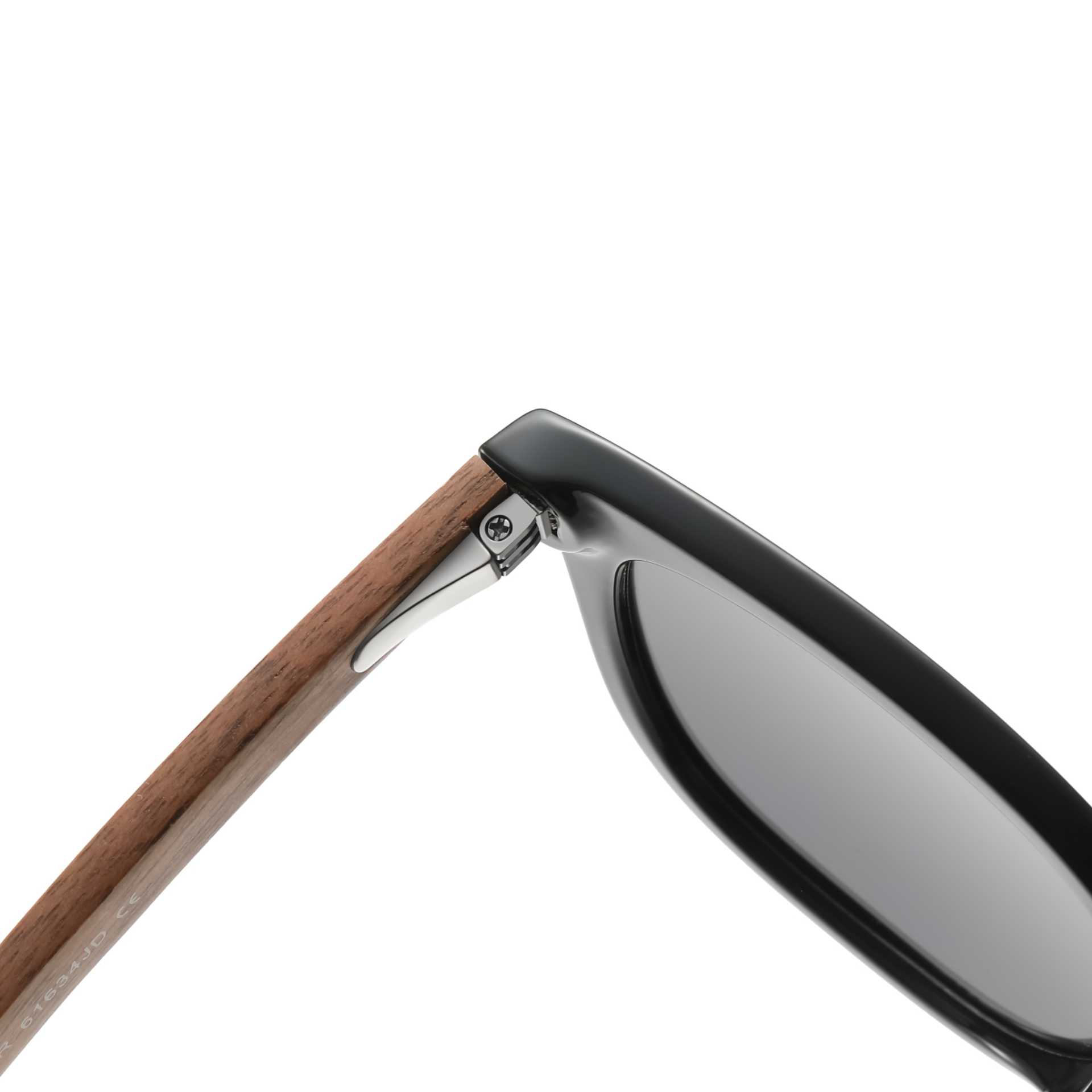 MONTURA AMAZONAS MADERA