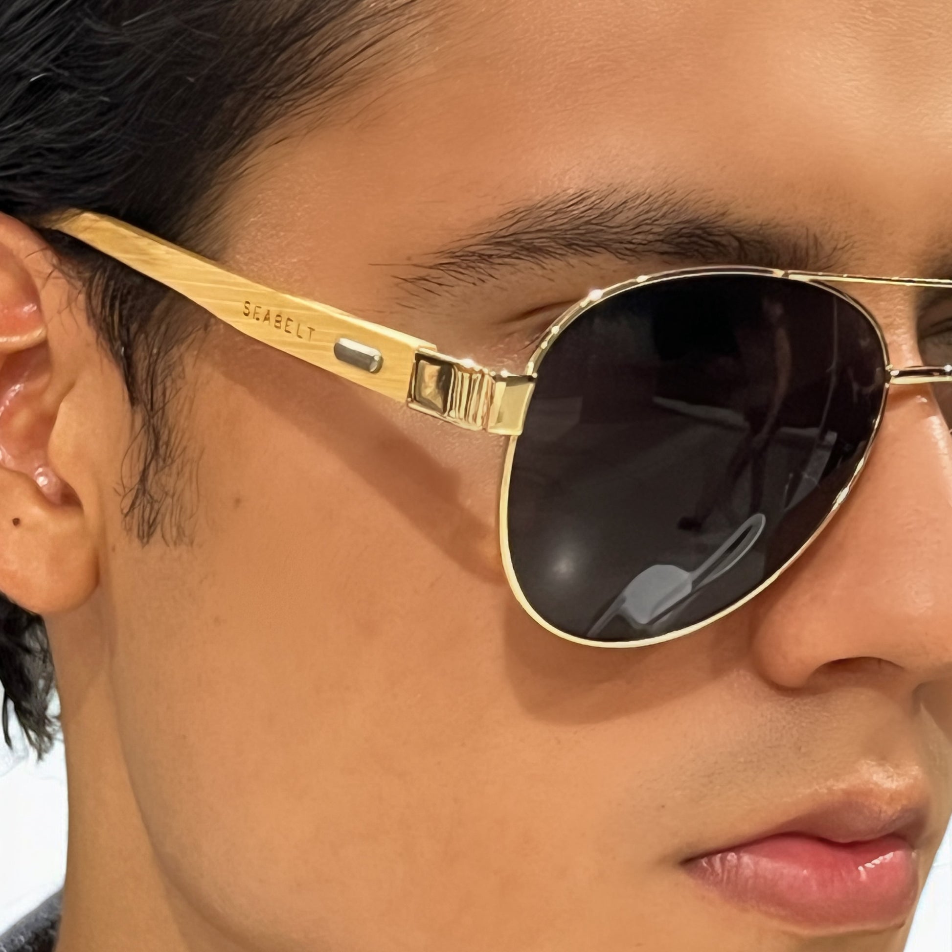 #color_negro-dorado