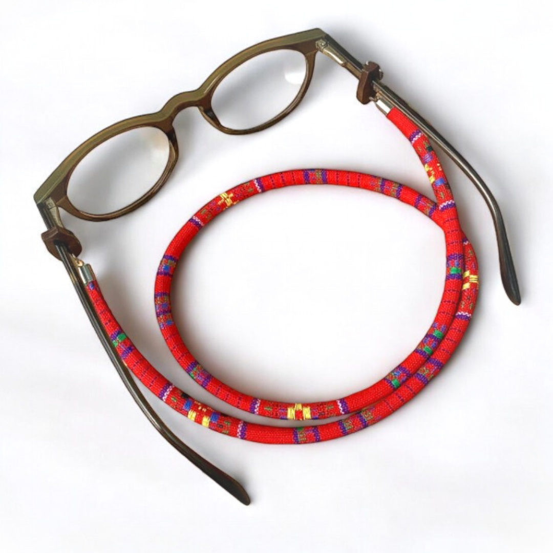 CUELGA GAFAS ÉTNICO TRES CRUCES